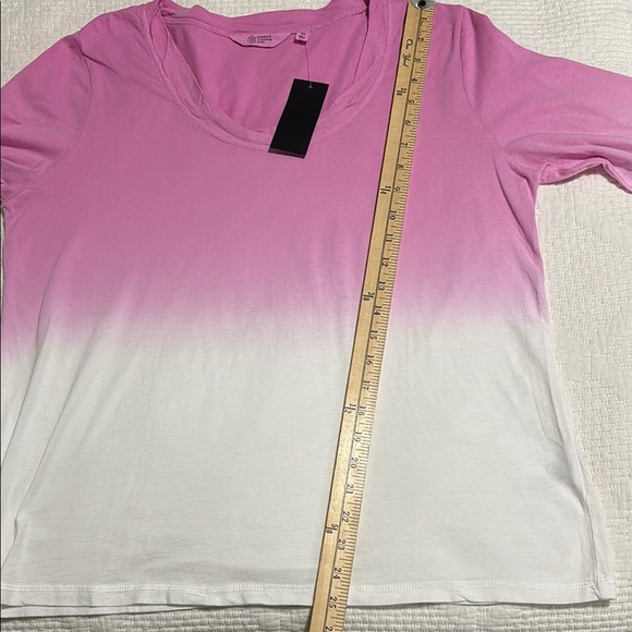 Long Sleeve Scoop Neck Loose Fit Tee Pink/White Ombré  Medium - Picture 7 of 12
